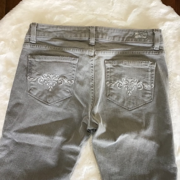 Paige Melrose Straight Grey Jean - Picture 4 of 8
